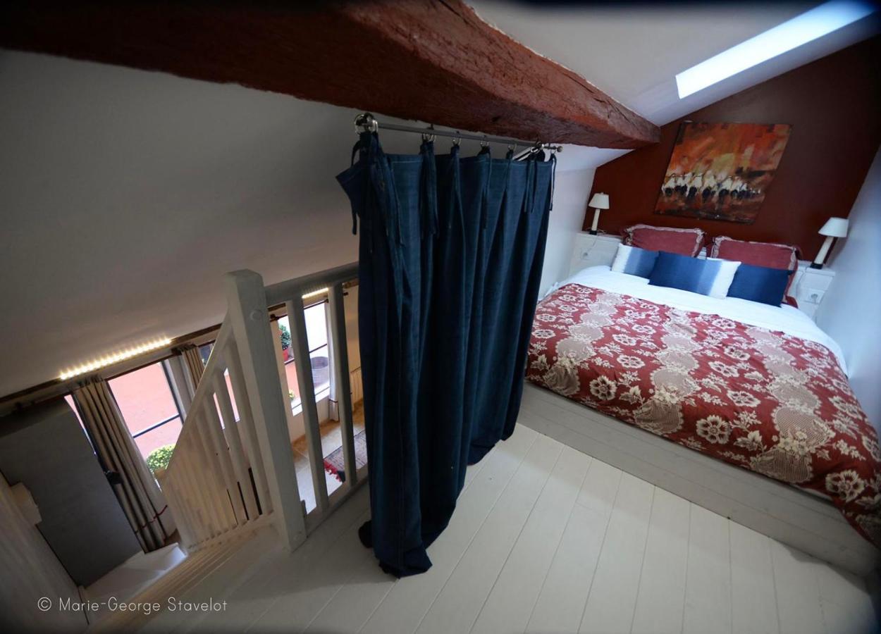 Vila Voyage… Noyers-sur-Serein Exteriér fotografie
